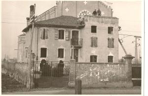 Gennaio 1967, demolizione del vecchio asilo di via Roma.